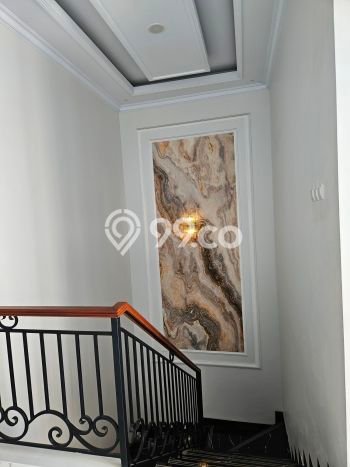 Hunian Mewah LB 280m2 Siap Pakai Desain Elegan di Kebagusan, Jakarta Selatan Hunian Mewah LB 280m2 Siap Pakai Desain Elegan di Kebagusan, Jakarta Selatan