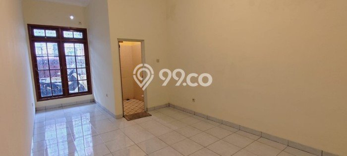 Disewakan Rumah Konsep Minimalis di Tebet Jakarta Selatan dengan 4 KT Disewakan Rumah Konsep Minimalis di Tebet Jakarta Selatan dengan 4 KT