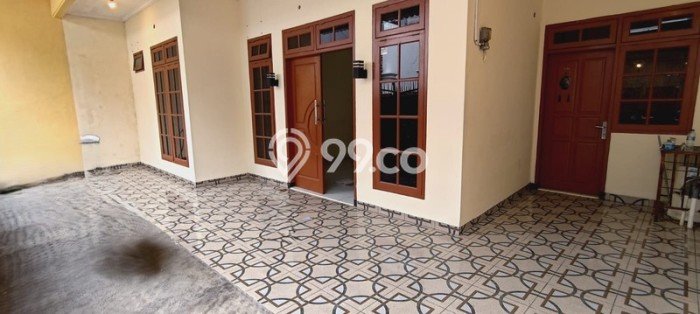 Disewakan Rumah Konsep Minimalis di Tebet Jakarta Selatan dengan 4 KT Disewakan Rumah Konsep Minimalis di Tebet Jakarta Selatan dengan 4 KT