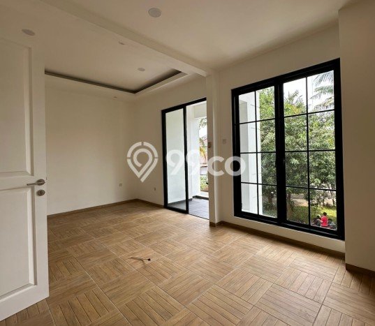 Rumah Luxury Modern Tanpa Renovasi di Bintaro Tangerang Selatan Rumah Luxury Modern Tanpa Renovasi di Bintaro Tangerang Selatan