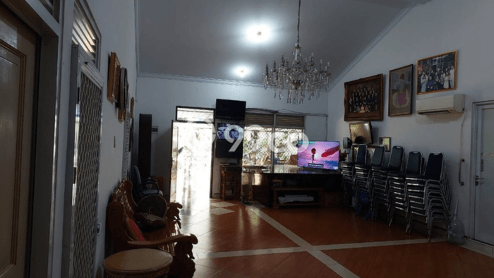 Rumah Elit Modern Siap Huni di Pondok Indah Jakarta Selatan Rumah Elit Modern Siap Huni di Pondok Indah Jakarta Selatan