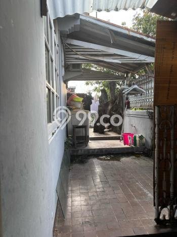 For Sale! Luxury House LT 441m2 Desain Elegan di Pondok Kelapa For Sale! Luxury House LT 441m2 Desain Elegan di Pondok Kelapa