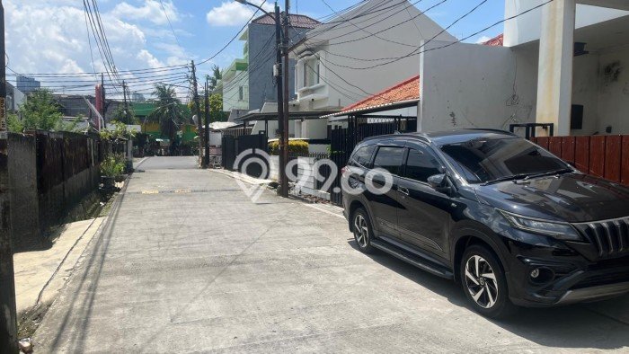 Hot Offer Hunian Mewah Ideal dan Luas di Kebon Jeruk, Jakarta Barat Hot Offer Hunian Mewah Ideal dan Luas di Kebon Jeruk, Jakarta Barat