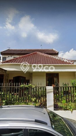 For Sale Rumah Mewah Exclusive di Kembangan, Jakarta Barat For Sale Rumah Mewah Exclusive di Kembangan, Jakarta Barat