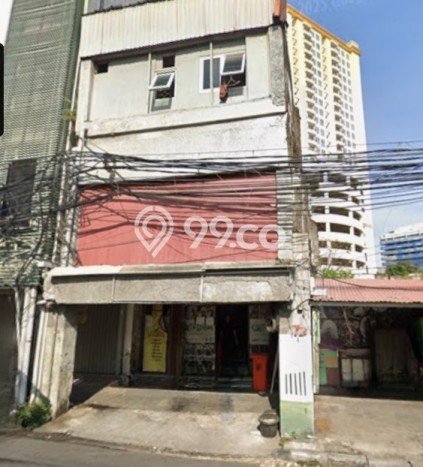 Ruko Dijual di Jakarta Barat LT 175m2 & LB 175m2 Lokasi Terbaik! Ruko Dijual di Jakarta Barat LT 175m2 & LB 175m2 Lokasi Terbaik!