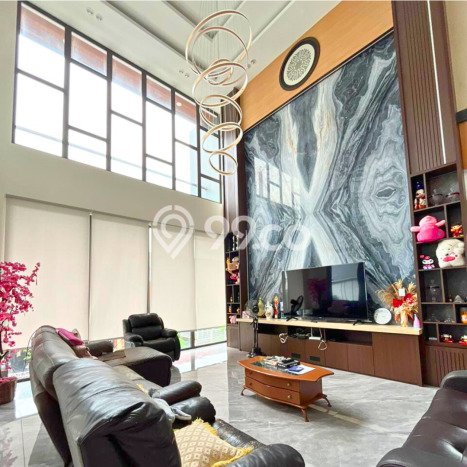 Rumah Mewah LB 980m2 Siap Huni Desain Elegan di Kalideres, Jakarta Barat Rumah Mewah LB 980m2 Siap Huni Desain Elegan di Kalideres, Jakarta Barat