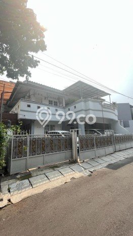 Dijual Rumah Premium dengan Fasilitas Sekitar Lengkap di Kelapa Gading, Jakarta Utara Dijual Rumah Premium dengan Fasilitas Sekitar Lengkap di Kelapa Gading, Jakarta Utara