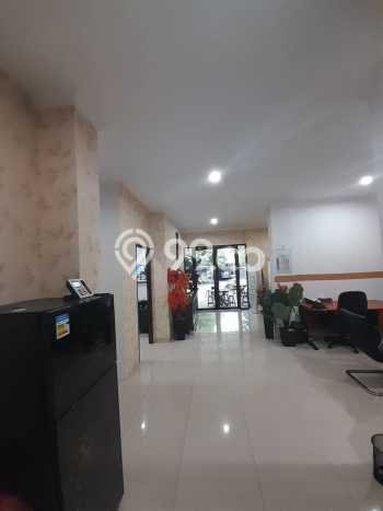 AREA PROSPEKTIF! Ruko di Pondok Kopi, Luas 744m², Area Strategis AREA PROSPEKTIF! Ruko di Pondok Kopi, Luas 744m², Area Strategis