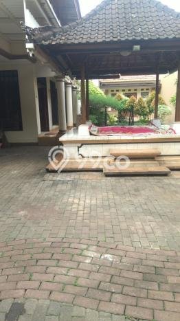 Siap Huni Rumah Mewah 4 Kamar di Duren Sawit Dekat ke Mana Pun Siap Huni Rumah Mewah 4 Kamar di Duren Sawit Dekat ke Mana Pun
