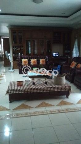Siap Huni Rumah Mewah 4 Kamar di Duren Sawit Dekat ke Mana Pun Siap Huni Rumah Mewah 4 Kamar di Duren Sawit Dekat ke Mana Pun