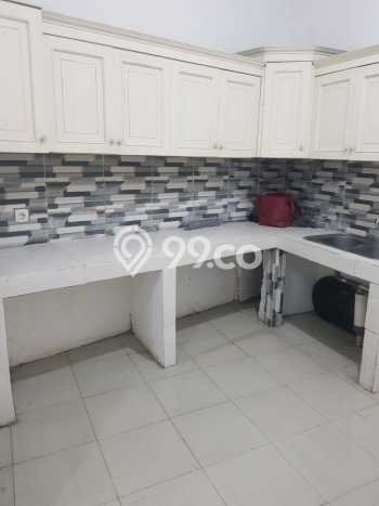 Jarang Ada! Rumah Sewa 3 Kamar Nyaman Siap Huni Warung Buncit Jarang Ada! Rumah Sewa 3 Kamar Nyaman Siap Huni Warung Buncit