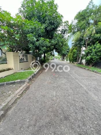 BEST LOCATION! Rumah kawasan Pasar Minggu, Dekat Stasiun, 3 KM, Luas 180m2m² Bangunan 150m2m² BEST LOCATION! Rumah kawasan Pasar Minggu, Dekat Stasiun, 3 KM, Luas 180m2m² Bangunan 150m2m²