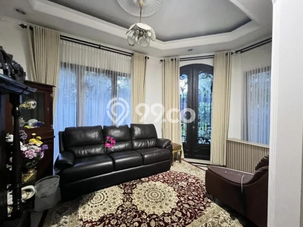 Rumah Mewah LB 350m2 Siap Huni Desain Elegan di Pejaten, Jakarta Selatan Rumah Mewah LB 350m2 Siap Huni Desain Elegan di Pejaten, Jakarta Selatan
