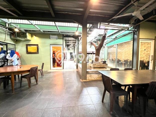 Dijual Rumah Luas Megah Dengan View Eksklusif di Pejaten, Jakarta Selatan Dijual Rumah Luas Megah Dengan View Eksklusif di Pejaten, Jakarta Selatan