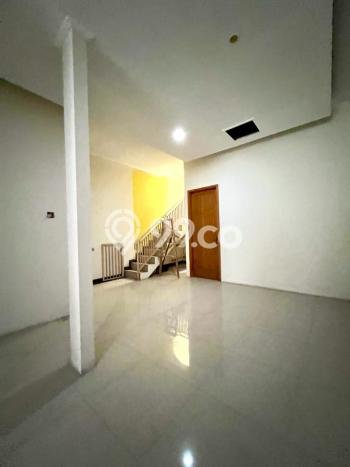 Kost Dijual di Percetakan Negara dengan 22 KT dan Luas 800m2 Kost Dijual di Percetakan Negara dengan 22 KT dan Luas 800m2