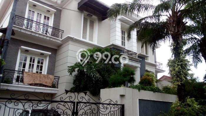 Rumah Mewah Siap Huni LT 420m2 di Cempaka Putih, Jakarta Pusat Rumah Mewah Siap Huni LT 420m2 di Cempaka Putih, Jakarta Pusat