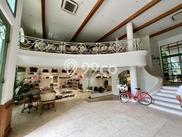Best Deal Hunian Mewah Ideal dan Luas di Kebayoran Baru, Jakarta Selatan Best Deal Hunian Mewah Ideal dan Luas di Kebayoran Baru, Jakarta Selatan