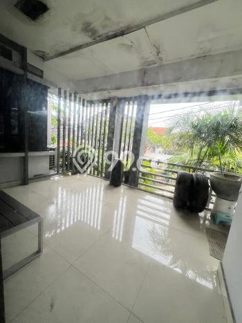 Rumah Mewah LB 226m2 Siap Pakai Desain Elegan di Tanjung Barat, Jakarta Selatan Rumah Mewah LB 226m2 Siap Pakai Desain Elegan di Tanjung Barat, Jakarta Selatan