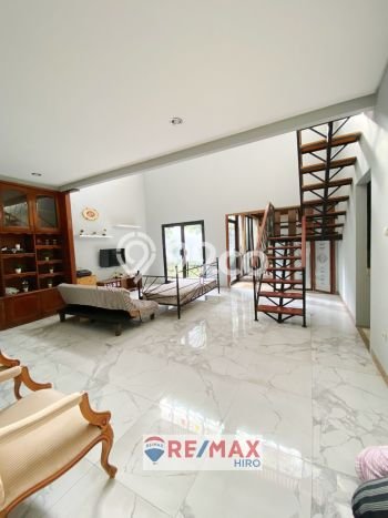 Rumah Luxury Modern Siap Huni di Kemang Pratama Bekasi Rumah Luxury Modern Siap Huni di Kemang Pratama Bekasi