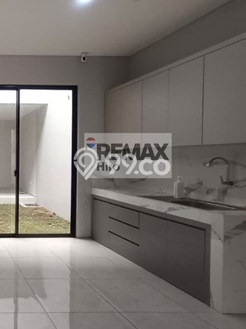 Dijual Rumah Eksklusif 4 KT di Grand Wisata, Bekasi Dijual Rumah Eksklusif 4 KT di Grand Wisata, Bekasi