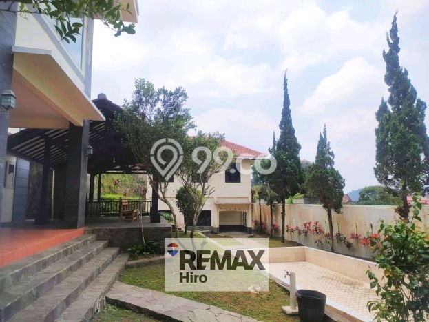Dijual Cepat! Vila di Cipanas, Luas 2135m2m², Lokasi Strategis akses ke berbagai kebutuhan Dijual Cepat! Vila di Cipanas, Luas 2135m2m², Lokasi Strategis akses ke berbagai kebutuhan