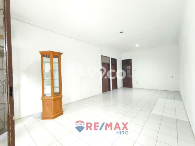 Rumah sewa siap pakai 2 KT di Kemang Pratama, Bekasi Rumah sewa siap pakai 2 KT di Kemang Pratama, Bekasi