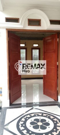 Rumah Strategis Modern Lb 500m2 di Rawalumbu, Bekasi Rumah Strategis Modern Lb 500m2 di Rawalumbu, Bekasi