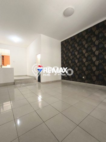 Hunian Elit LB 200m2 Siap Pakai Desain Elegan di Kemang Pratama, Bekasi Hunian Elit LB 200m2 Siap Pakai Desain Elegan di Kemang Pratama, Bekasi