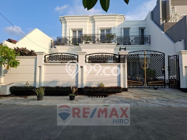 Jual Rumah Mewah Elegan Dengan View Eksklusif di Pekayon, Bekasi Jual Rumah Mewah Elegan Dengan View Eksklusif di Pekayon, Bekasi