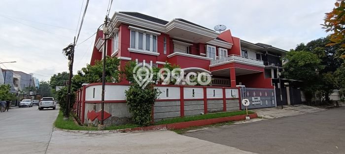 Dijual Rumah Luas Elegan Dengan View Eksklusif di Duri Kepa, Jakarta Barat Dijual Rumah Luas Elegan Dengan View Eksklusif di Duri Kepa, Jakarta Barat