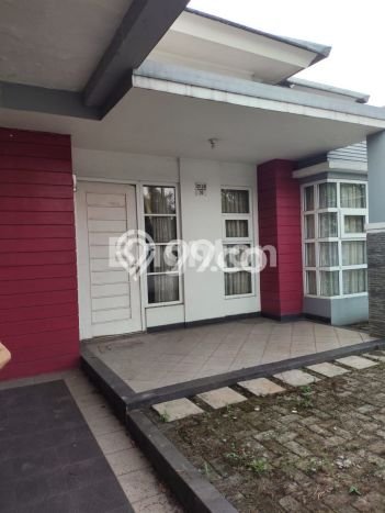 Hunian Mewah LB 150m2 Siap Pakai Desain Elegan di Cikeas, Bogor Hunian Mewah LB 150m2 Siap Pakai Desain Elegan di Cikeas, Bogor