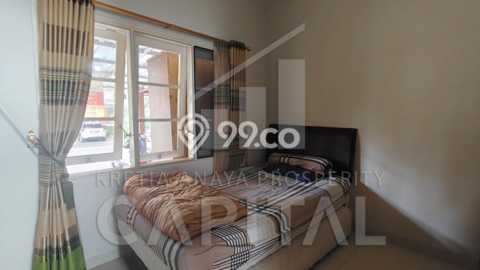 Disewakan! Rumah 4 Kamar Tidur &
2 Kamar Mandi di Kota Baru Parahyangan, Bandung Disewakan! Rumah 4 Kamar Tidur &
2 Kamar Mandi di Kota Baru Parahyangan, Bandung