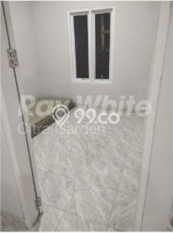 Disewakan! Rumah 3 Kamar Tidur &
1 Kamar Mandi di Kalideres, Jakarta Barat Disewakan! Rumah 3 Kamar Tidur &
1 Kamar Mandi di Kalideres, Jakarta Barat