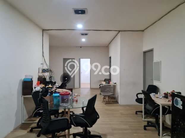 Ruko Paling Dicari LB 394m2 Dijual di Cengkareng Ruko Paling Dicari LB 394m2 Dijual di Cengkareng