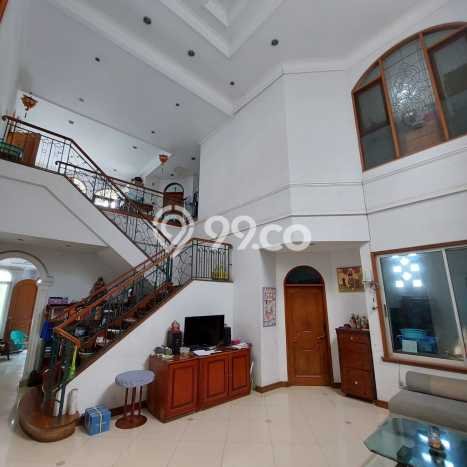 Ready to Use! Premium House LT 325m2 Desain Elegan di Pluit Ready to Use! Premium House LT 325m2 Desain Elegan di Pluit