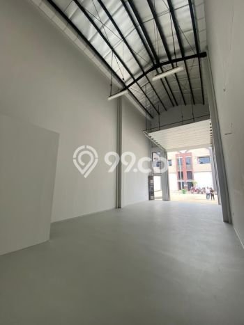 Gudang Dijual di Jakarta Utara LT 120m2 & LB 120m2 Lokasi Terbaik! Gudang Dijual di Jakarta Utara LT 120m2 & LB 120m2 Lokasi Terbaik!