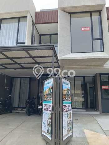 For Sale Rumah 3 Kamar Lokasi Strategis Nyaman dan Strategis di Cengkareng For Sale Rumah 3 Kamar Lokasi Strategis Nyaman dan Strategis di Cengkareng
