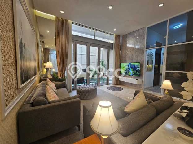 Rumah Elit Modern Tanpa Renovasi di Golf Island Jakarta Utara Rumah Elit Modern Tanpa Renovasi di Golf Island Jakarta Utara