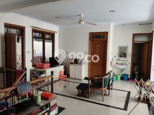 For Sale! Luxury House LT 150m2 Desain Elegan di Muara Karang For Sale! Luxury House LT 150m2 Desain Elegan di Muara Karang