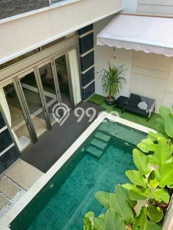 Rumah Elit Modern Tanpa Renovasi di Golf Island Jakarta Utara Rumah Elit Modern Tanpa Renovasi di Golf Island Jakarta Utara