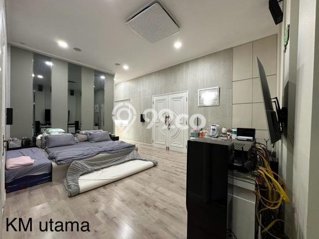 Rumah Elit Modern Tanpa Renovasi di Pantai Indah Kapuk Jakarta Utara Rumah Elit Modern Tanpa Renovasi di Pantai Indah Kapuk Jakarta Utara