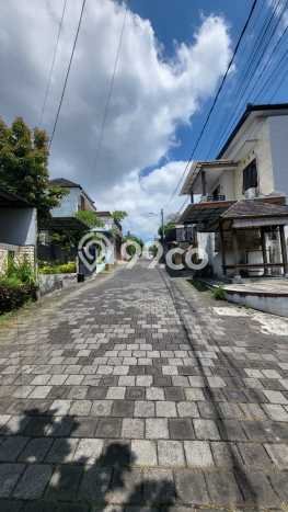 Rumah Strategis LT 107m² / LB 90m² di Kuta Utara, Dekat Pusat Kota, Badung Rumah Strategis LT 107m² / LB 90m² di Kuta Utara, Dekat Pusat Kota, Badung