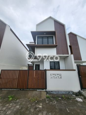 Lokasi Strategis! Vila di , Ukuran 100m2m², Kondisi Prima Lokasi Strategis! Vila di , Ukuran 100m2m², Kondisi Prima