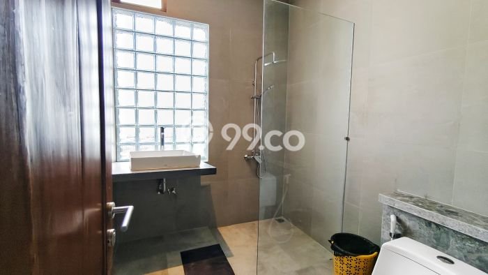 RENT! Vila di , Luas 0m2m², Dekat ke Pusat Kota RENT! Vila di , Luas 0m2m², Dekat ke Pusat Kota