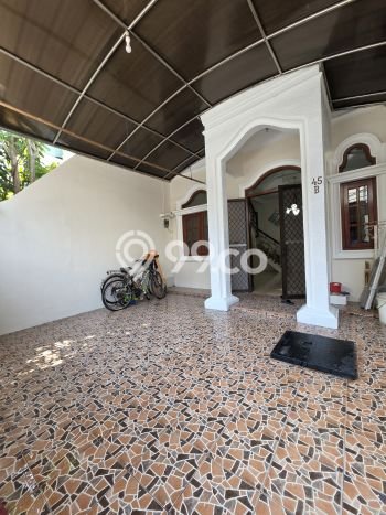 Rumah Modern 3 KT di Daan Mogot Jakarta Barat Unfurnished Rumah Modern 3 KT di Daan Mogot Jakarta Barat Unfurnished
