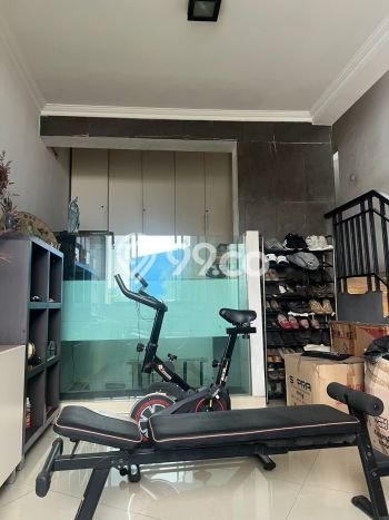 Dijual Rumah Luas Elegan Dengan View Eksklusif di Tamansari, Jakarta Barat Dijual Rumah Luas Elegan Dengan View Eksklusif di Tamansari, Jakarta Barat