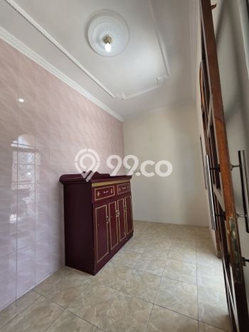 Rumah Modern 3 KT di Daan Mogot Jakarta Barat Unfurnished Rumah Modern 3 KT di Daan Mogot Jakarta Barat Unfurnished