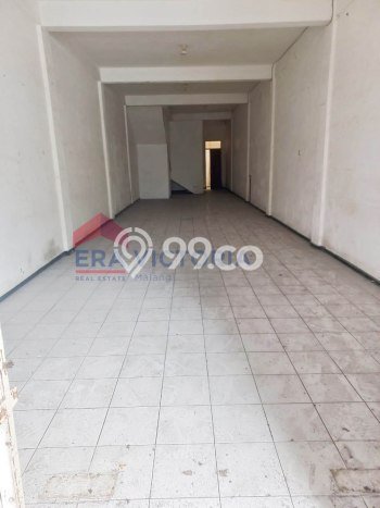Ruko bagus disewakan di Klojen Malang dengan LB 160m2 harga sewa terbaik Ruko bagus disewakan di Klojen Malang dengan LB 160m2 harga sewa terbaik