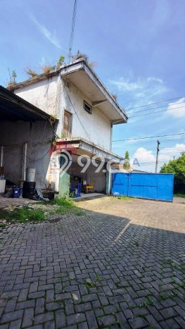 SEWA TERJANGKAU! Gudang Kawasan Singosari, Luas 2000m2m², Area Komersial SEWA TERJANGKAU! Gudang Kawasan Singosari, Luas 2000m2m², Area Komersial