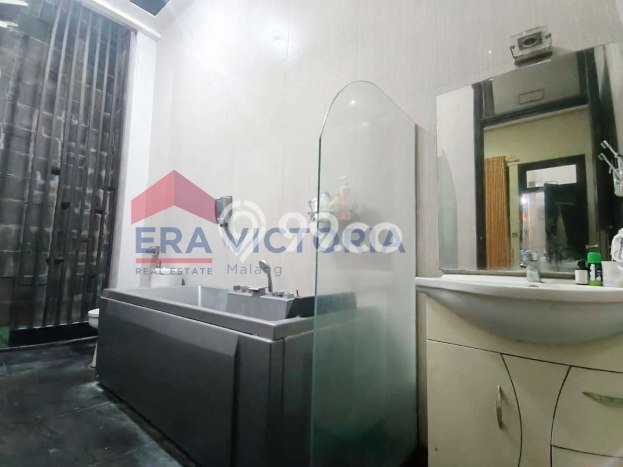 Hunian Eksklusif Dijual LT 338m2 di Klojen, Malang Hunian Eksklusif Dijual LT 338m2 di Klojen, Malang